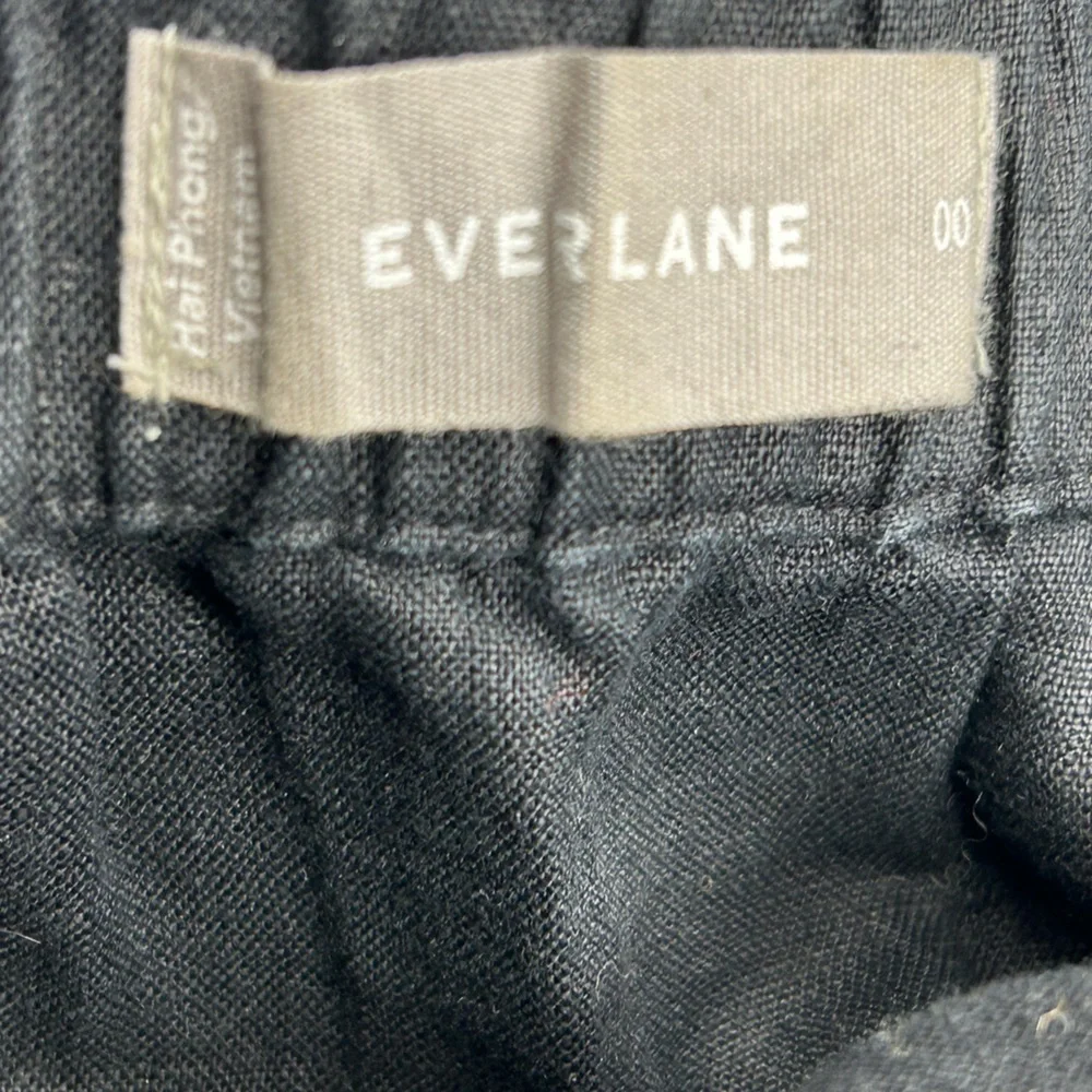 Everlane good pre